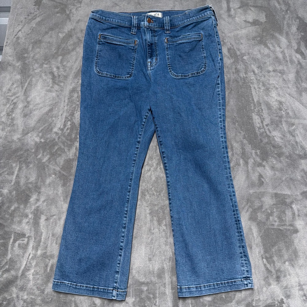 Madewell Mid-Rise Kick Out Jeans Womens 33 Blue Patch Pocket Flare Stretch Denim